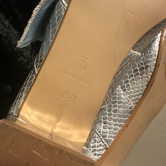 🖤 Frances Valentine Caty Maryjanes in Silver Snake size 8B 🖤 - Picture 7 of 13